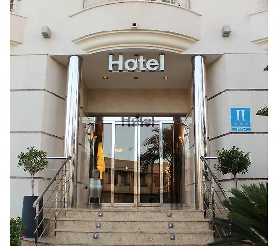 Hoteles Baratos en Carboneras