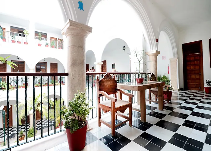 Hoteles Baratos en Campeche