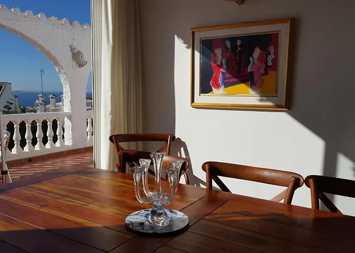 Hoteles Baratos en Nerja