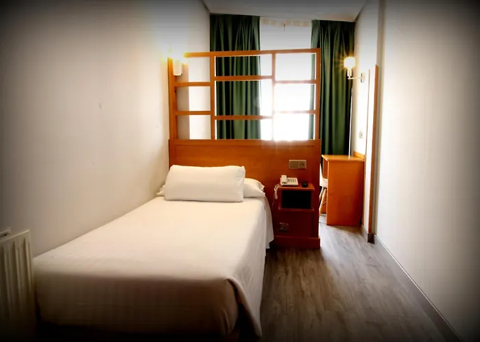 Hoteles Baratos en Oviedo
