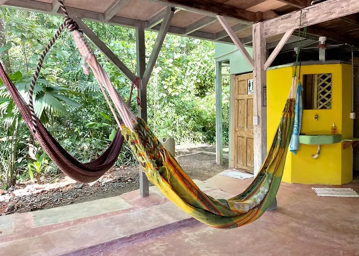 Hostels in Uvita