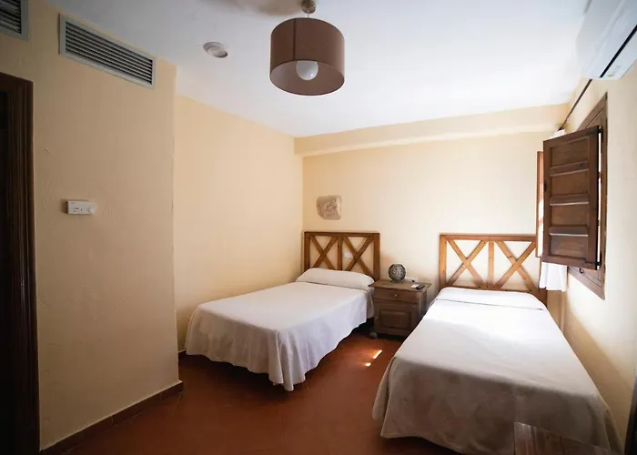 Hoteles Baratos en Morales del Vino