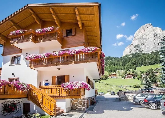 Pensions in Corvara
