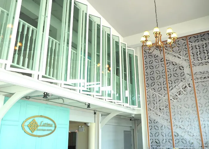 Hostels in Kanchanaburi
