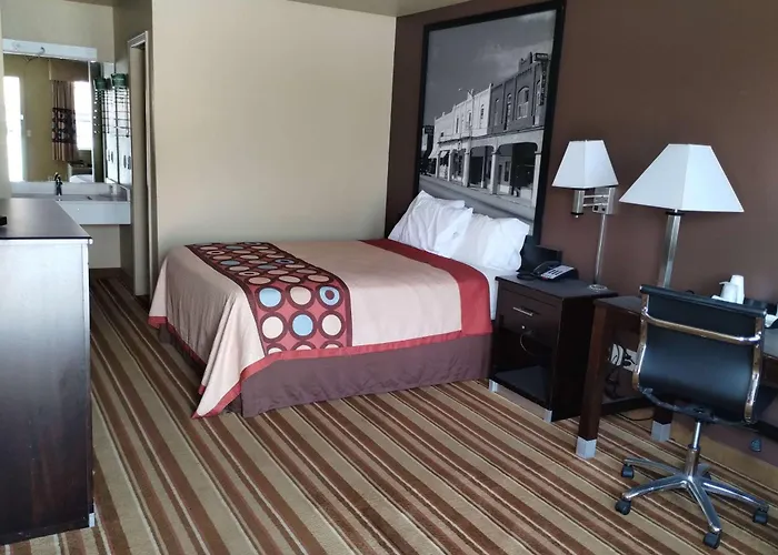 Motels in Vinita
