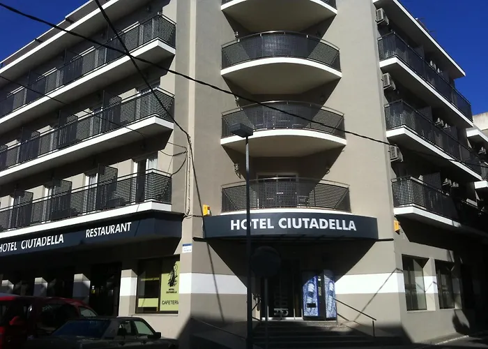 Hotel pas Cher à Roses