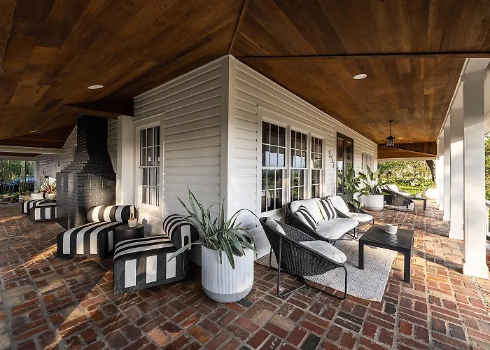 Bed and Breakfast in New Smyrna Beach