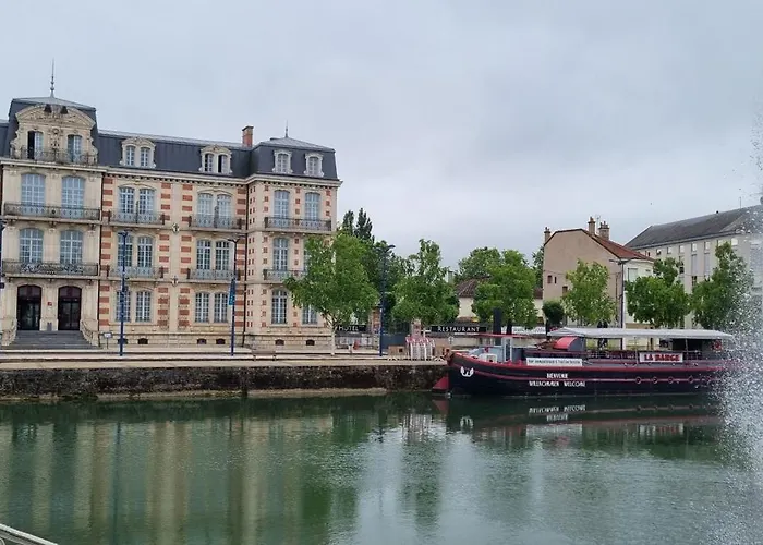 Auberges de Jeunesse à Verdun