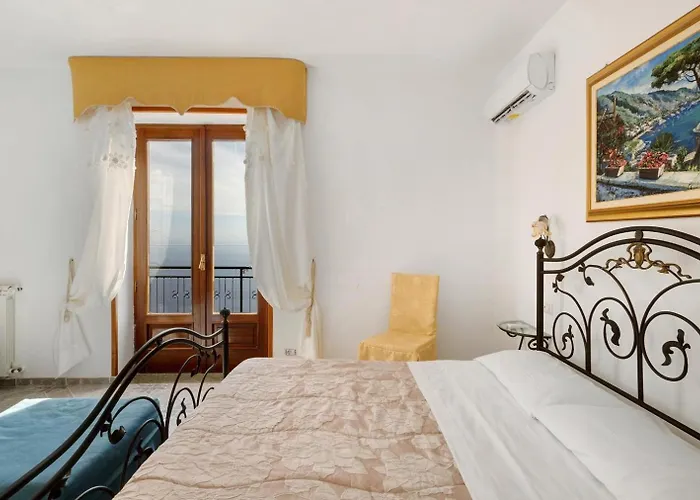 Chambres d'hotes à Furore
