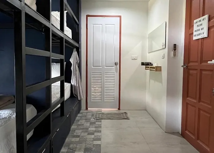 Hostels in Koh Samet
