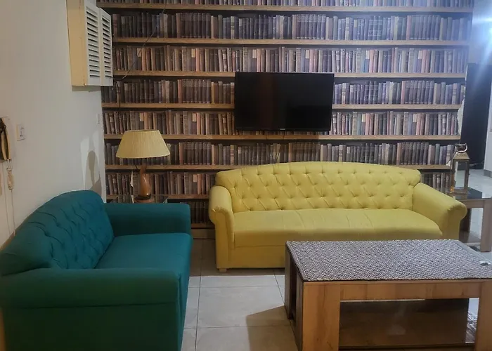 Hostels in Karachi