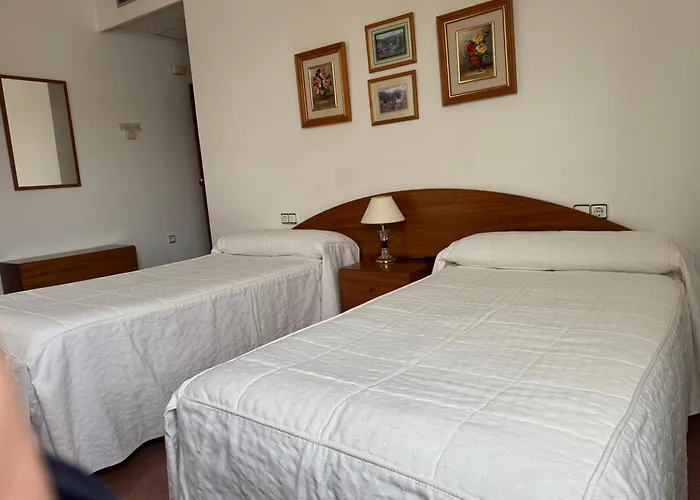 Hoteles Baratos en El Pinós