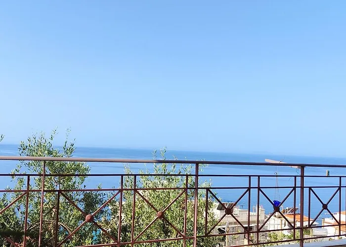 Hoteles Baratos en Himarë