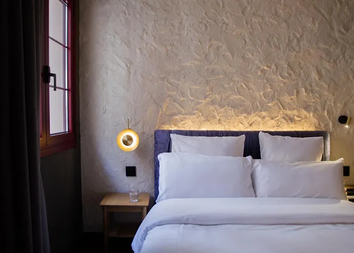 Hoteles Baratos en Miono