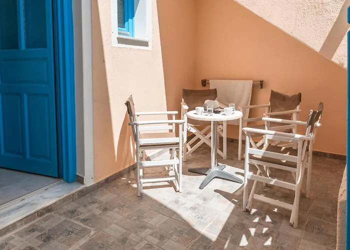 Hotel pas Cher à Períssa