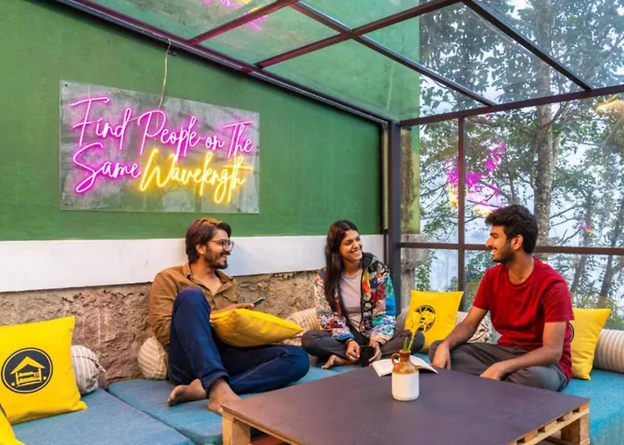 Hostels in Munnar