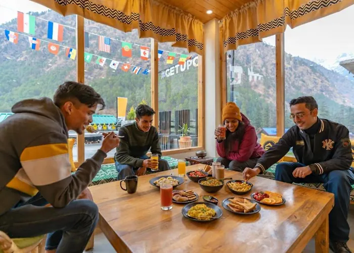 Hostels in Kasol