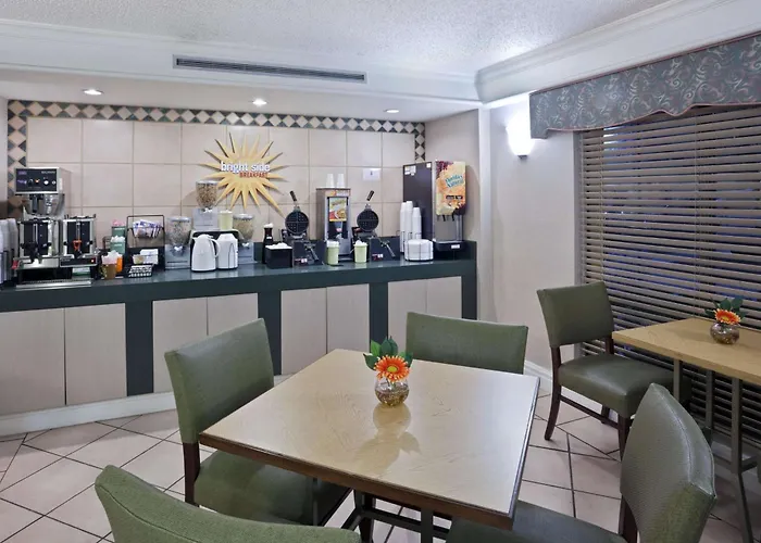 Cheap Hotels in Omaha