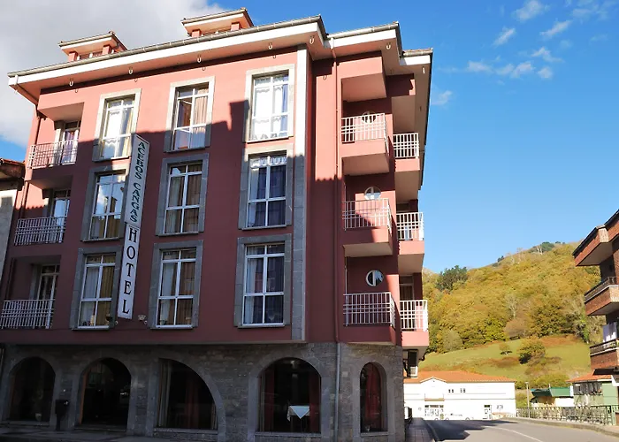 Hoteles Baratos en Onís