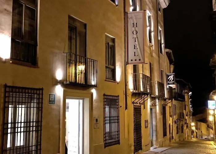 Hoteles Baratos en Cuenca (Castilla-La Mancha)