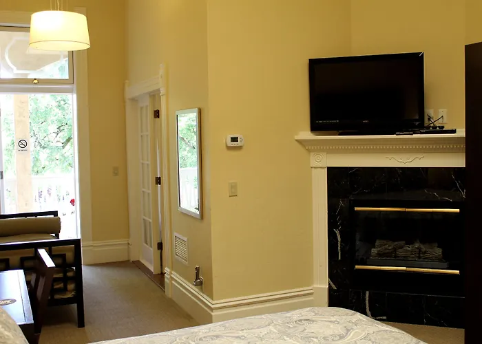 Motels in Healdsburg