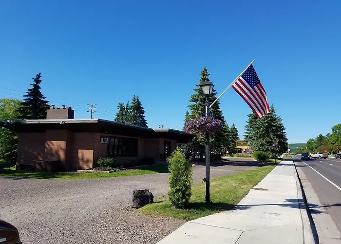 Motels in Two Harbors