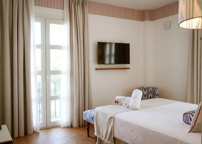 Hoteles Baratos en Bollullos de la Mitación
