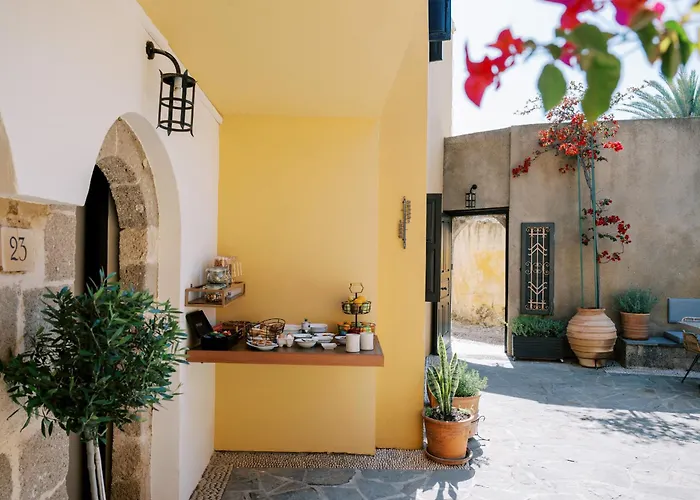 Bed and Breakfast in Rhodes City