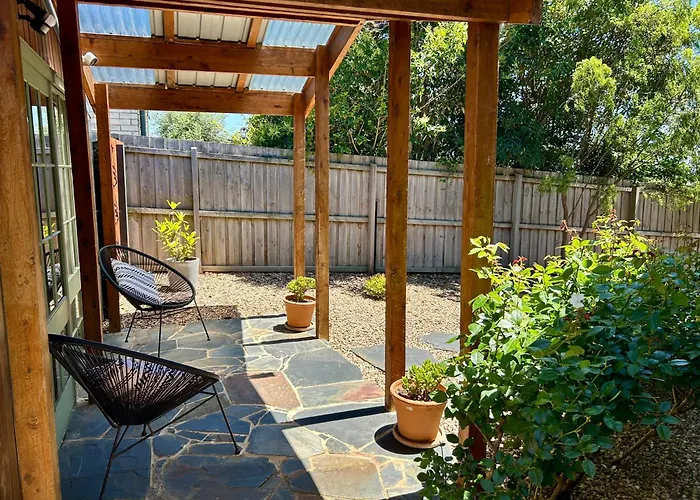 Bed and Breakfast in Lara