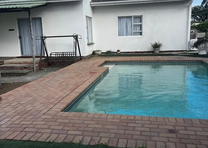 Cheap Hotels in East London