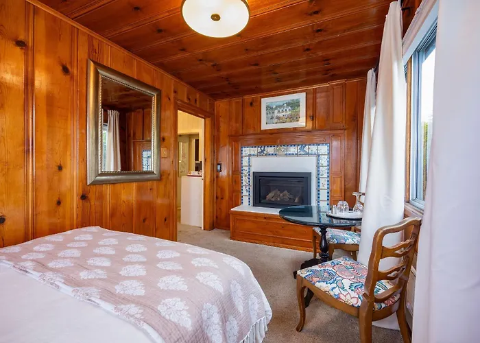 Bed and Breakfast in Santa Cruz