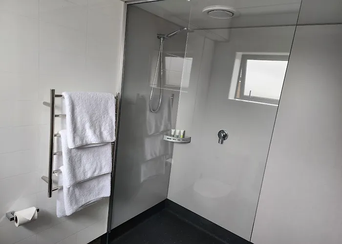 Motels in Hamilton