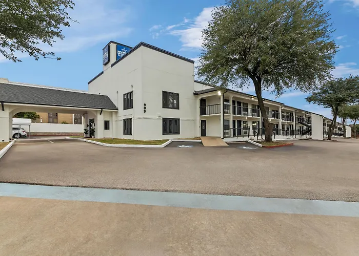Motels in Cedar Creek