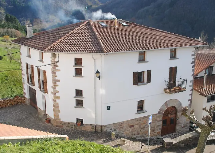 Albergues en Ezkurra