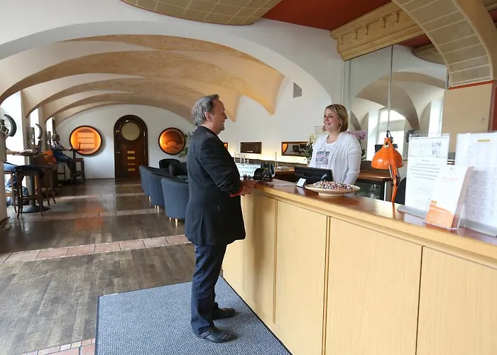 Hostels in Losheim am See