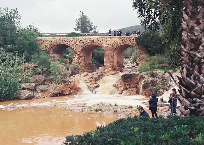 Albergues en Santa Eulalia del Río