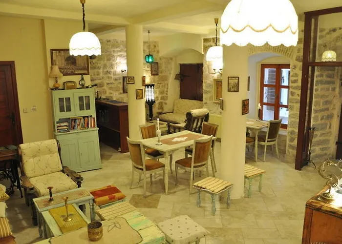 Albergues en Kotor