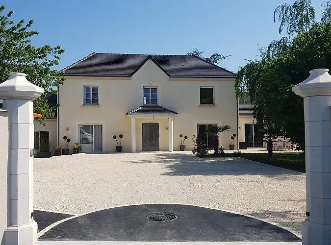 Maisons d'Hôtes à La Perche
