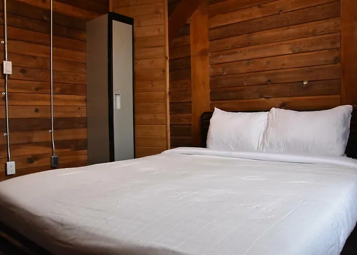 Hostels in Canmore